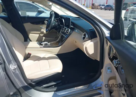 2016 Mercedes-Benz C 300 from USA, damaged, VIN 55SWF4JB3GU152946